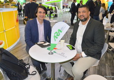 Eryvan Leal and Maicon Silva from Ara Agricola are table grape exporters in Brazil.